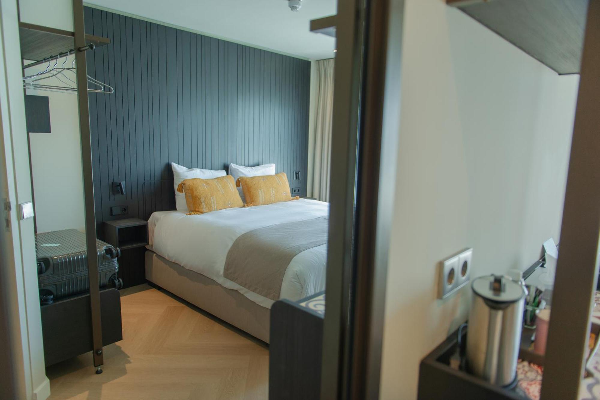 Boutique Hotel Herbergh Amsterdam Airport Free Parking Badhoevedorp Exteriör bild