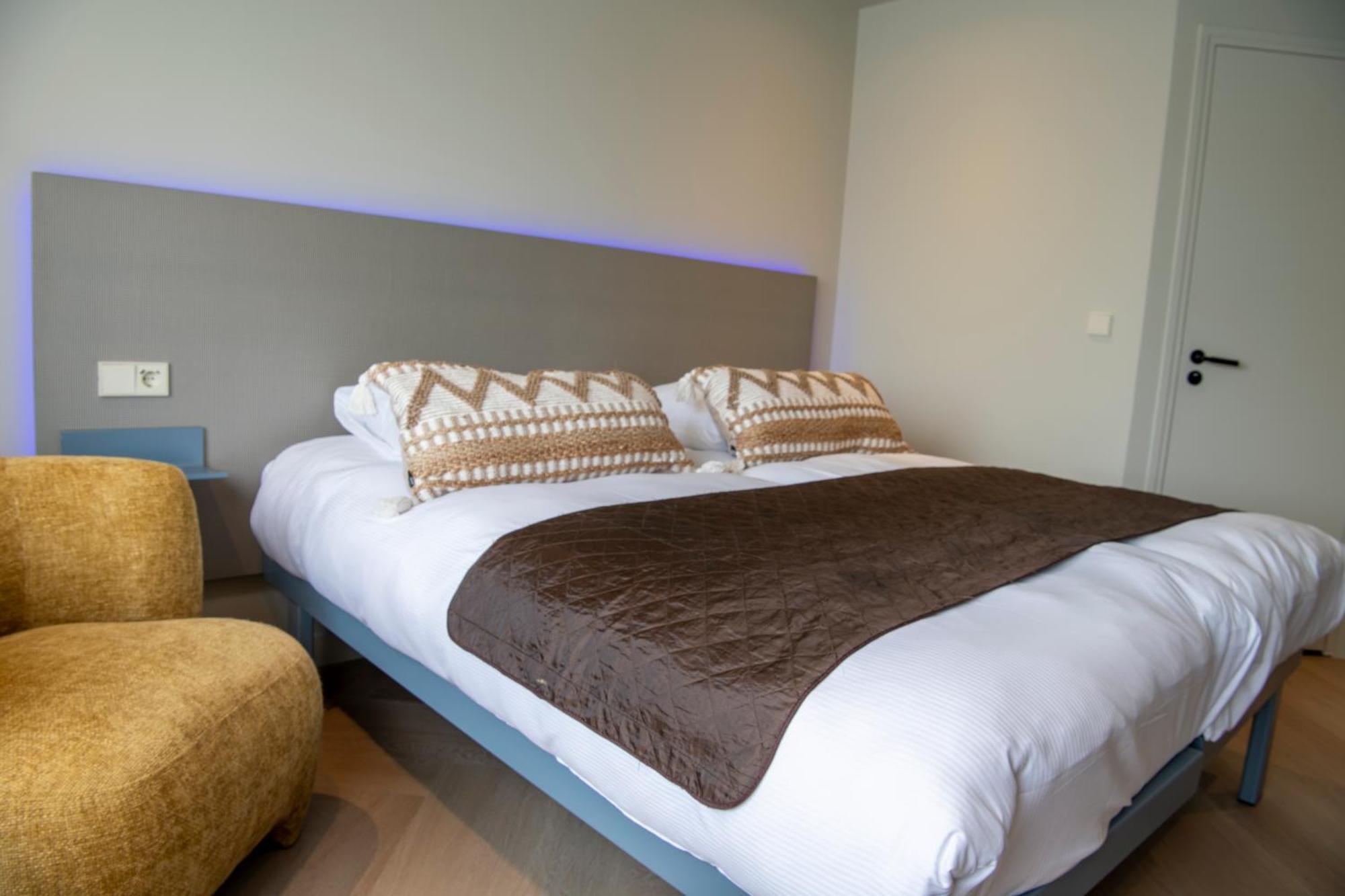 Boutique Hotel Herbergh Amsterdam Airport Free Parking Badhoevedorp Exteriör bild