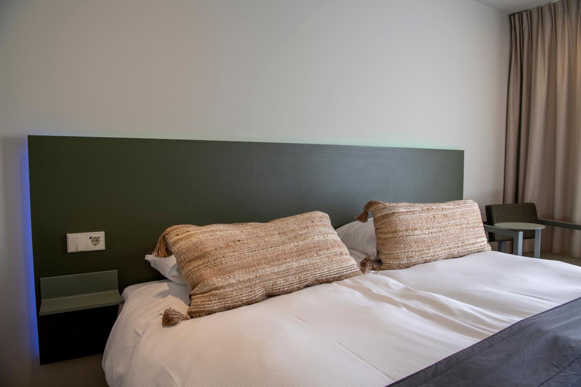 Boutique Hotel Herbergh Amsterdam Airport Free Parking Badhoevedorp Exteriör bild