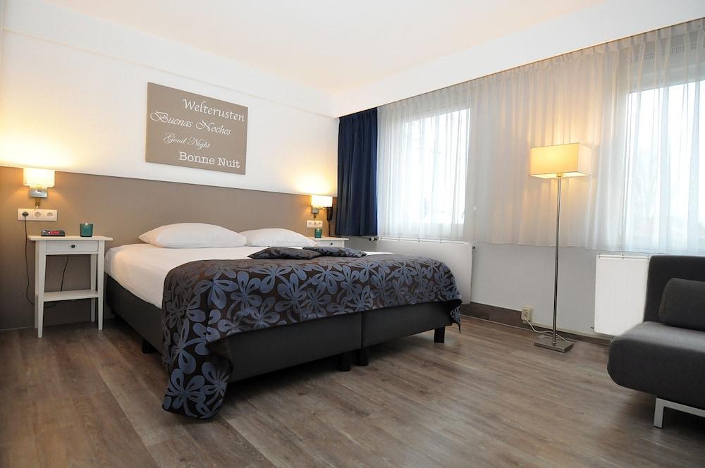 Boutique Hotel Herbergh Amsterdam Airport Free Parking Badhoevedorp Exteriör bild
