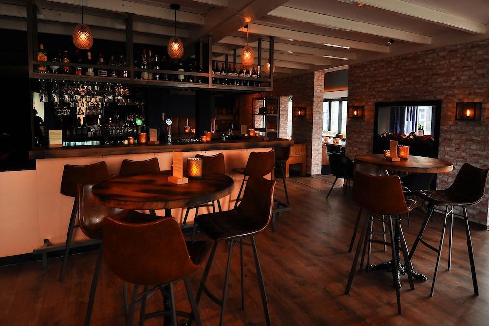 Boutique Hotel Herbergh Amsterdam Airport Free Parking Badhoevedorp Exteriör bild